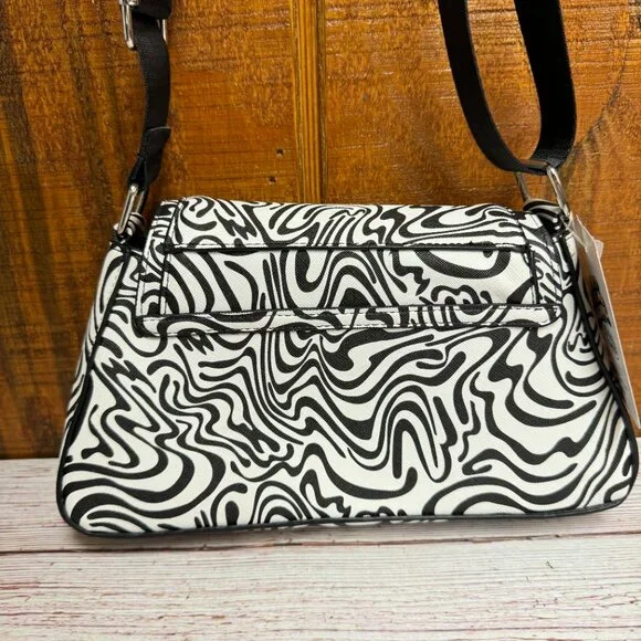 SKINNYDIP LONDON Betty Monochrome Shoulder Bag - Picture 2 of 5